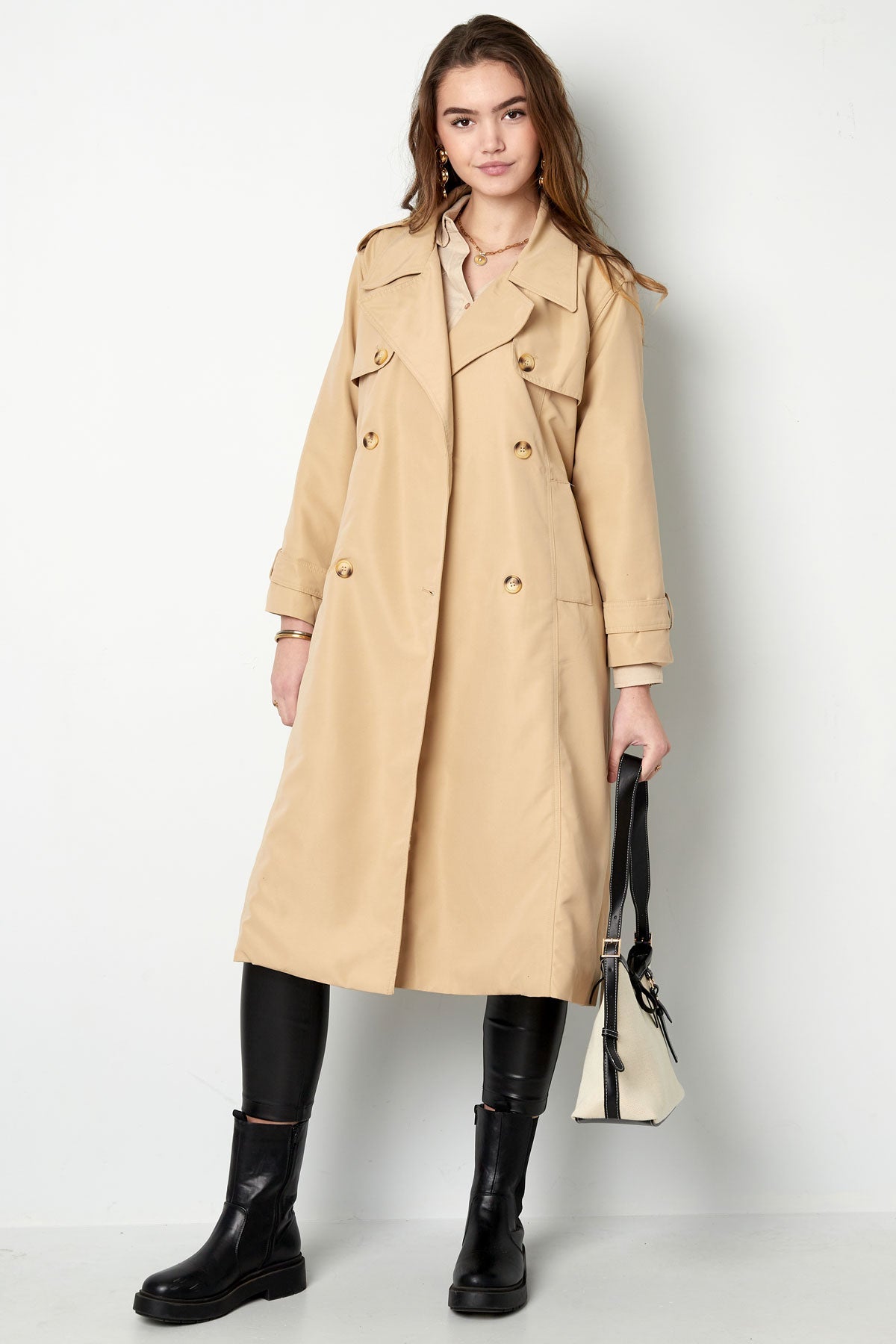 Isla Classic Trench - te combineren met elke outfit!