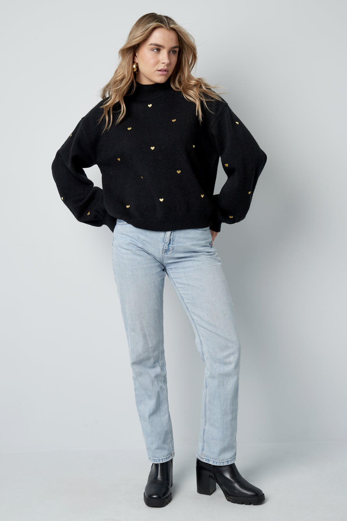 Isla Nomada – Midnight Love Sweater
