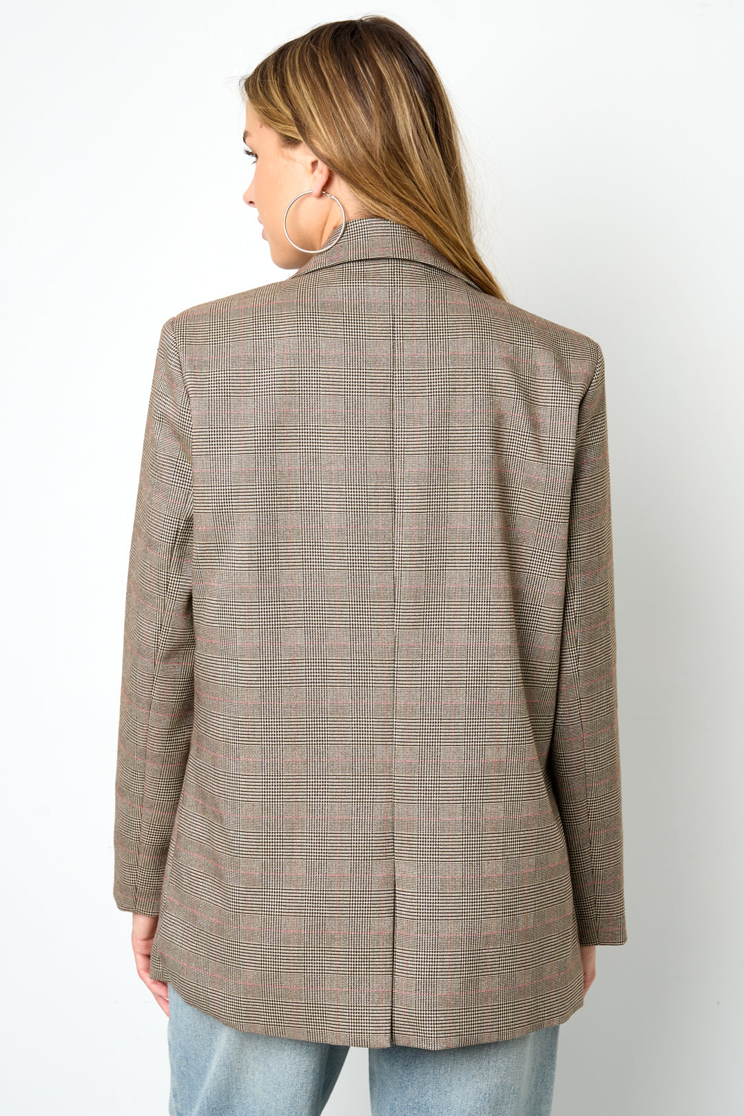 Isla Nomada – Timeless Check Blazer